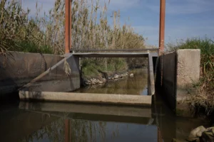 COMPUERTA BASCULANTE DE FLOTACIÓN 2.5M